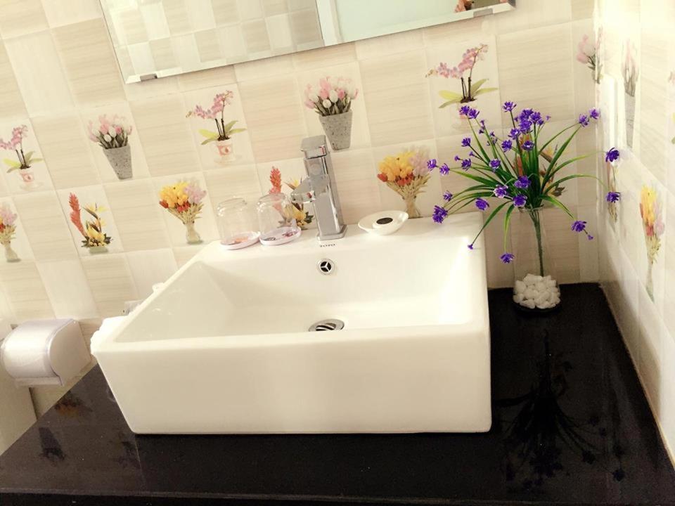 Lavender Hotel Хайфонг Екстериор снимка